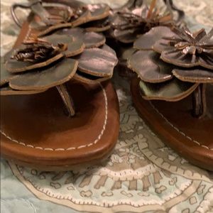 Shoes - Cute pewter vegan toe sandals 7.5 Shoes - Cute pewter vegan toe sandals 7.5